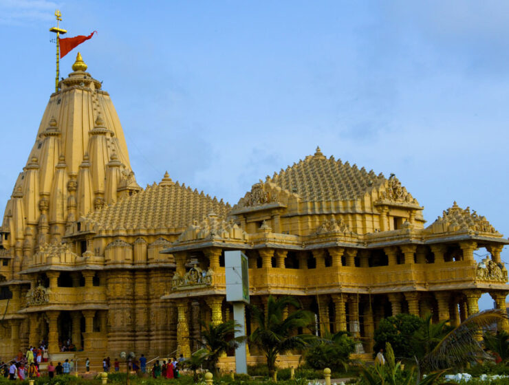 How to Plan a Dwarka Somnath Tour Package