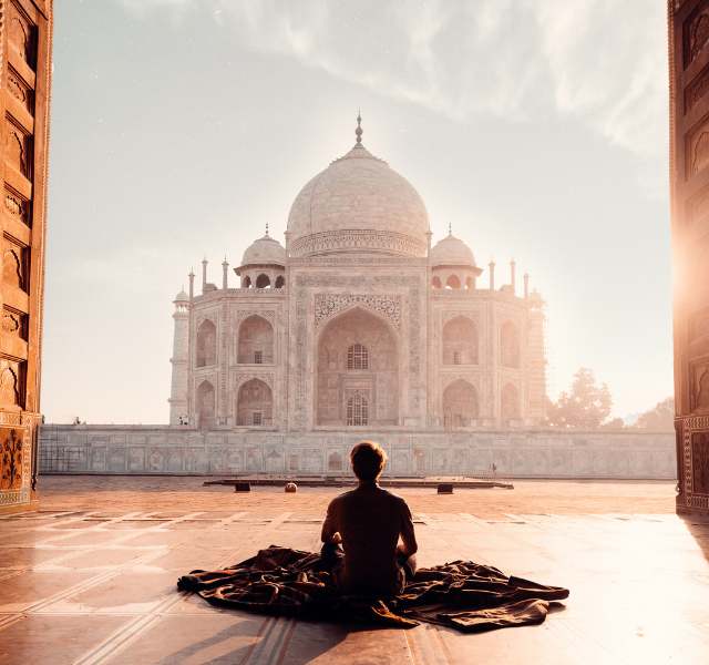 Solo Female Traveller Taj Mahal Tour
